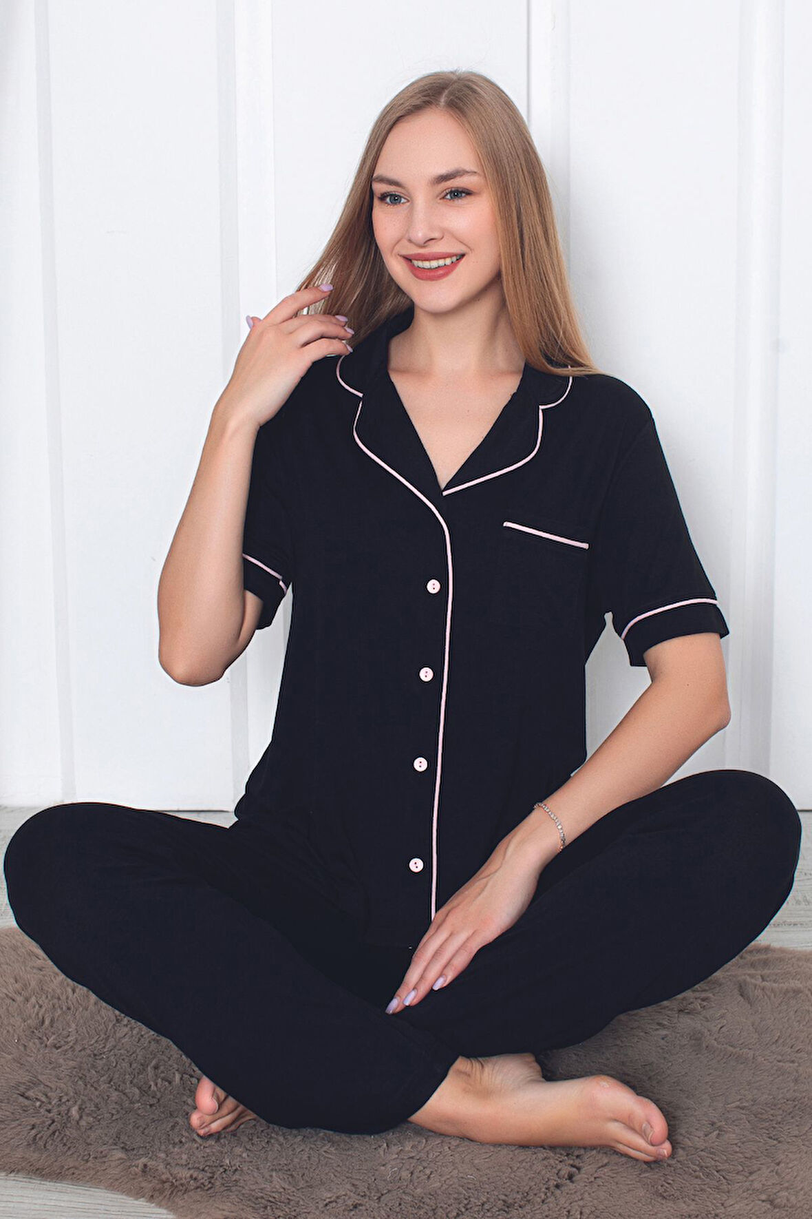 Kadın Mor Kısa Kollu Önden Düğmeli Cepli Biyeli Likralı Pijama Takımı