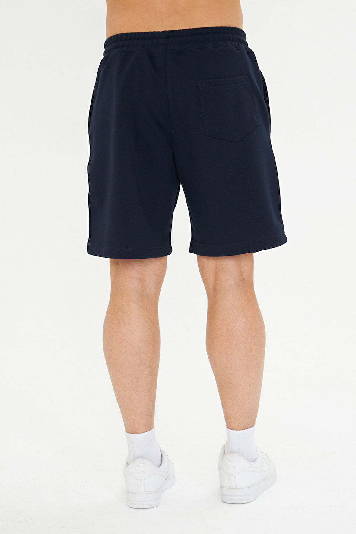 Pamuklu Konforlu Çift Cepli Diz Boyu Şort