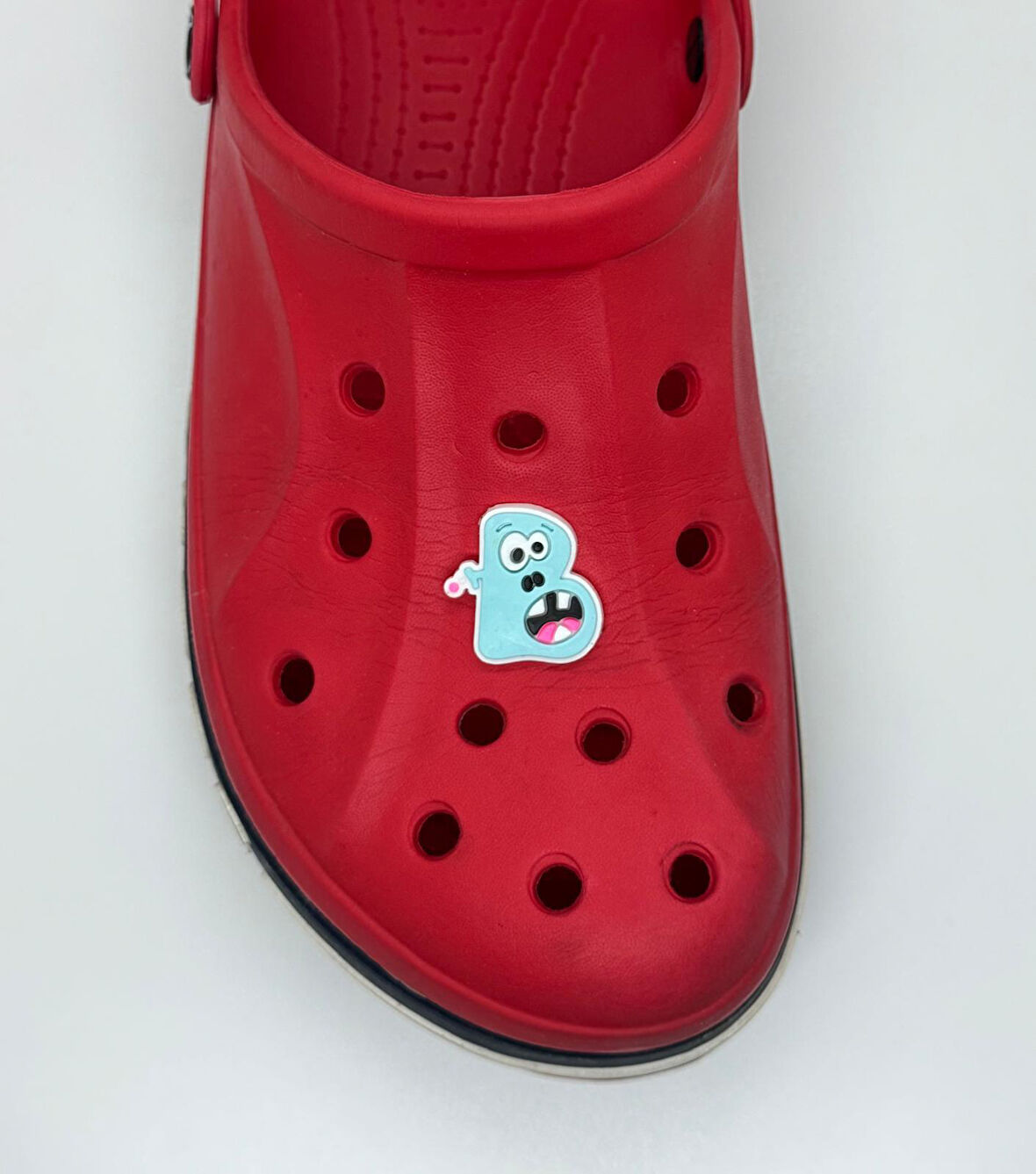Sempatik B Harfi Temalı Jibbitz CrocsTerlik Süsü