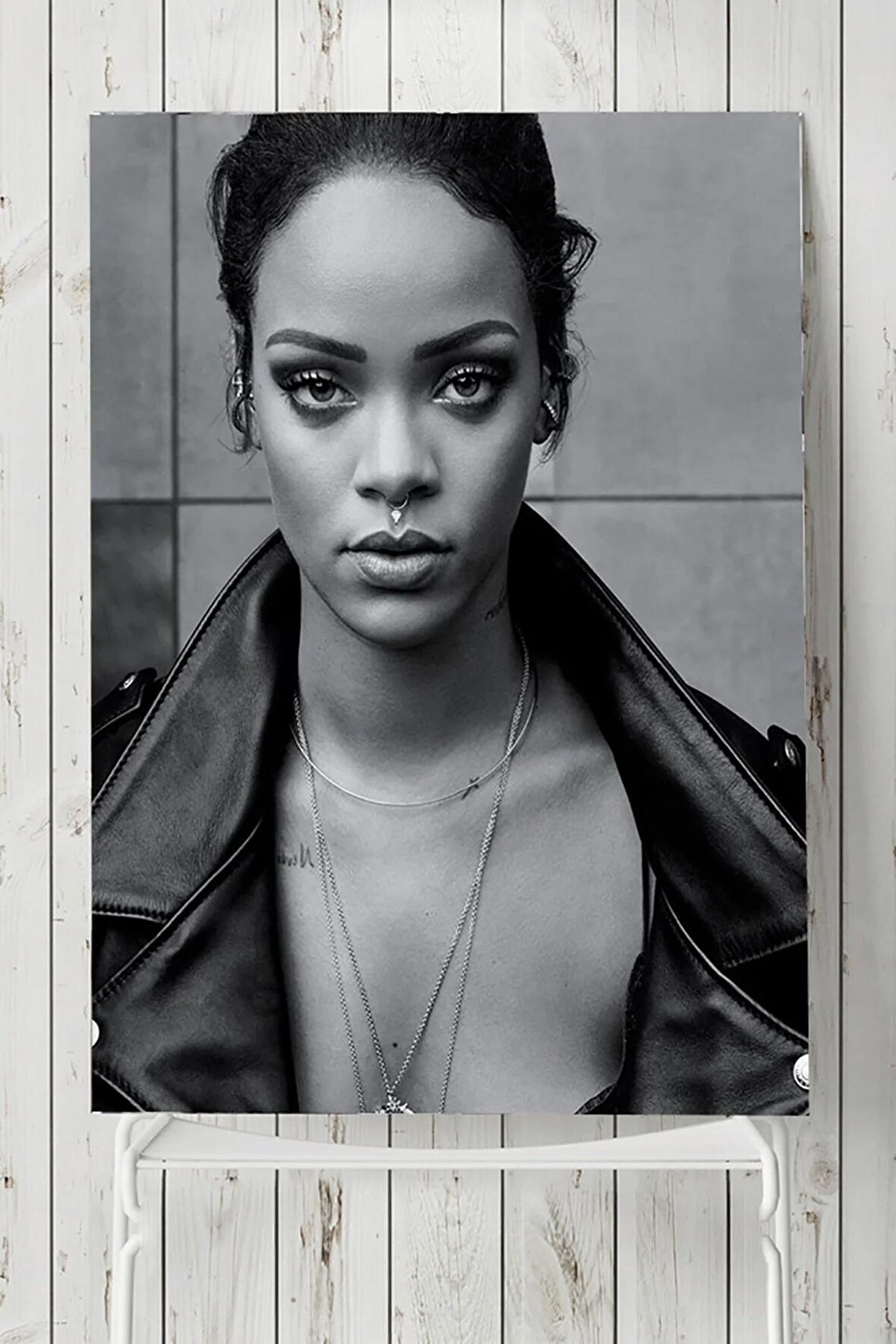 Rihanna Posteri 2 
