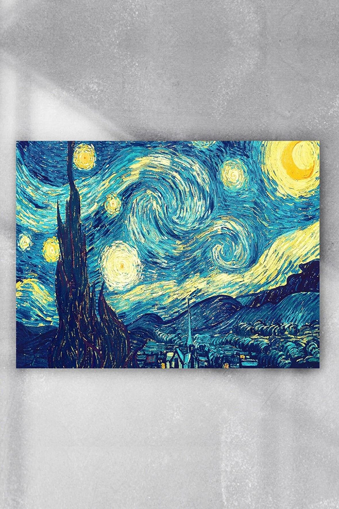 Vincent Van Gogh - Yıldızlı Gece Sanatsal Poster 
