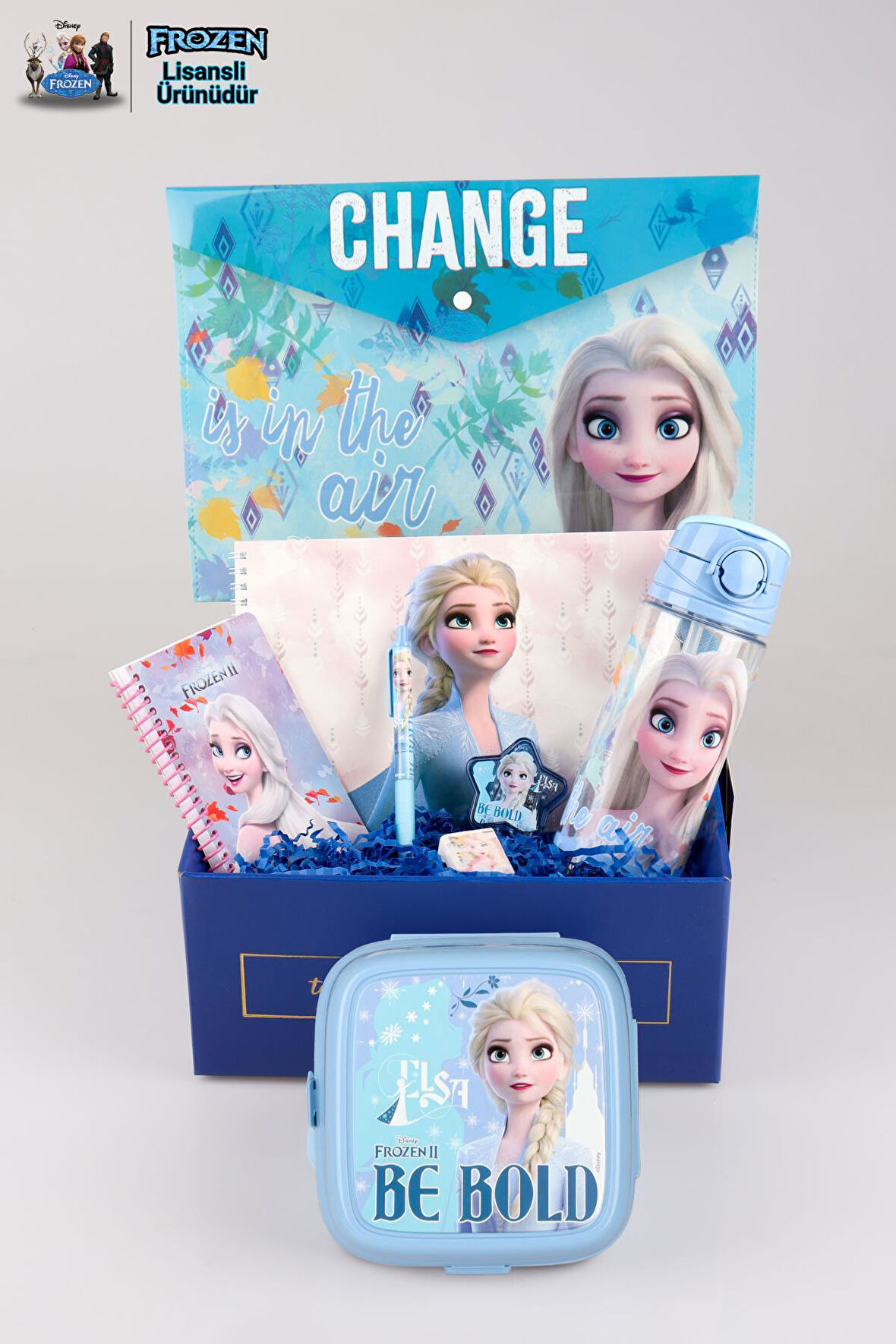 DEKOMUS LİSANSLI GIFT BOX ÖZEL KUTULU "ELSA'NIN MAVİ OKUL YOLCULUĞU" KIRTASİYE VE YEMEK SETİ