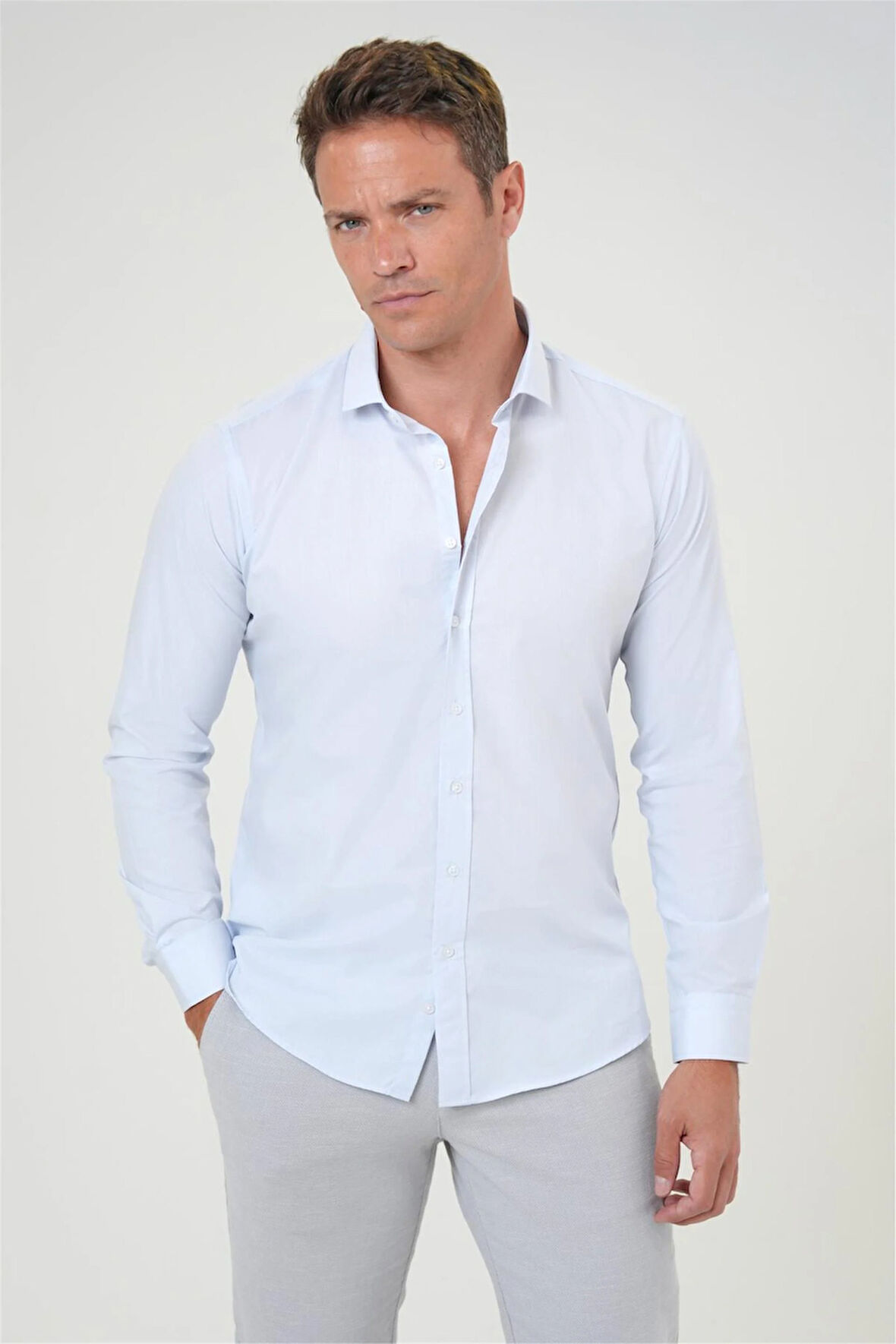 Buz Mavi Slim Fit Düz Klasik Yaka Gömlek