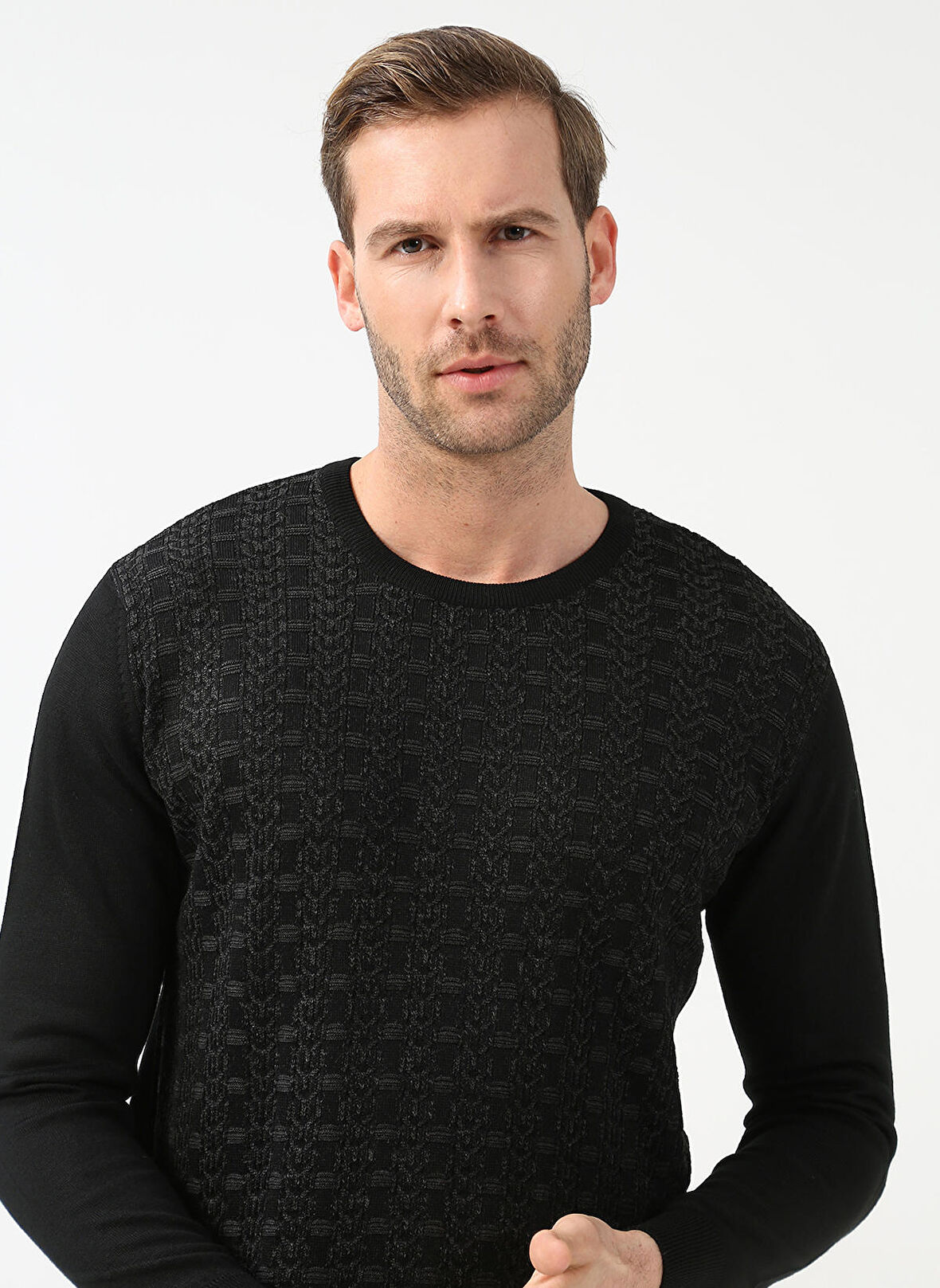 Süvari O Yaka Slim Fit Siyah Erkek Kazak TR2013700260