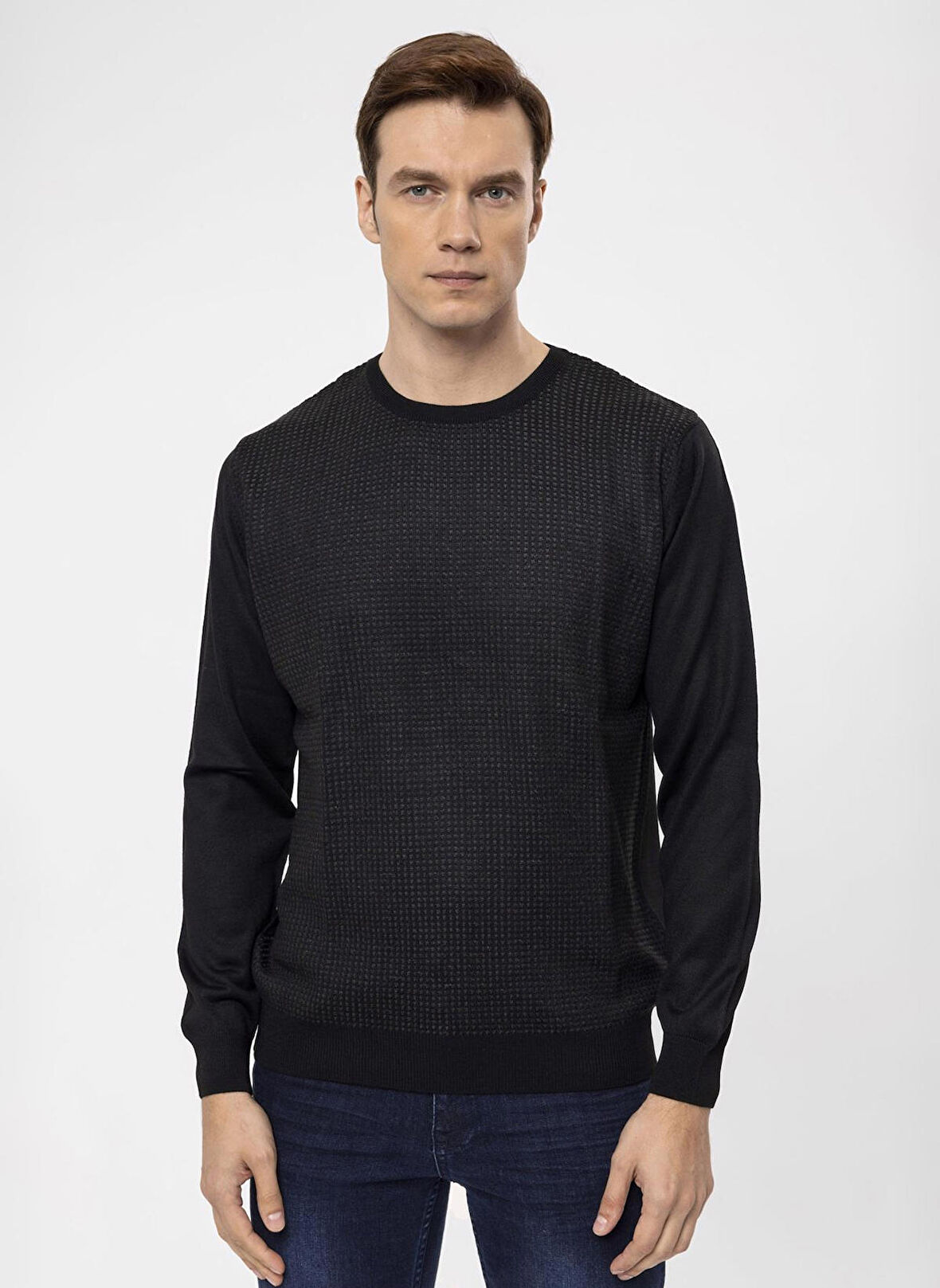 Süvari O Yaka Slim Fit Armürlü Siyah Erkek Kazak TR2013700261