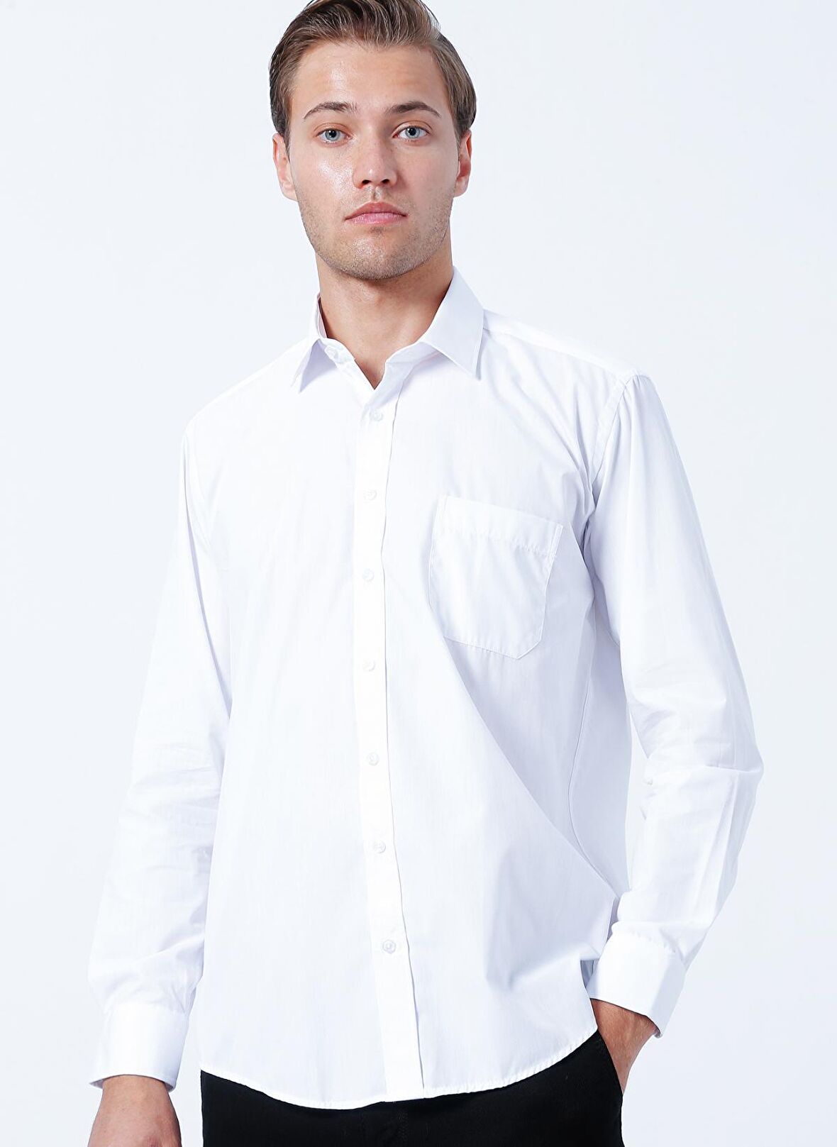Süvari Regular Fit Klasik Yaka Düz Beyaz Erkek Gömlek GM1001400229