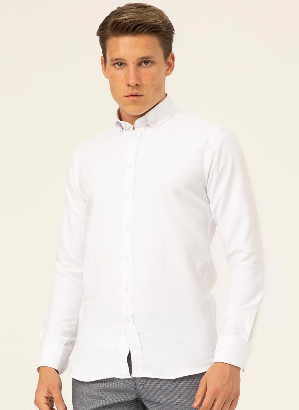 Süvari Slim Fit Klasik Yaka Armürlü Beyaz Erkek Gömlek GM2024700327