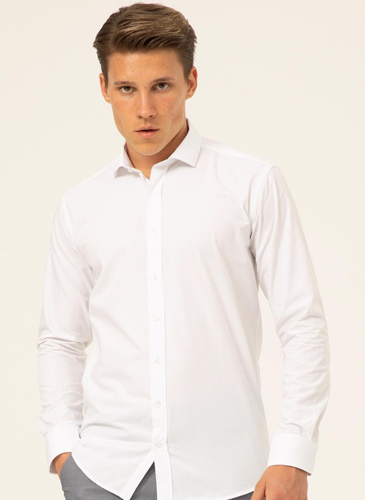 Süvari Slim Fit Klasik Yaka Armürlü Beyaz Erkek Gömlek GM2024700338