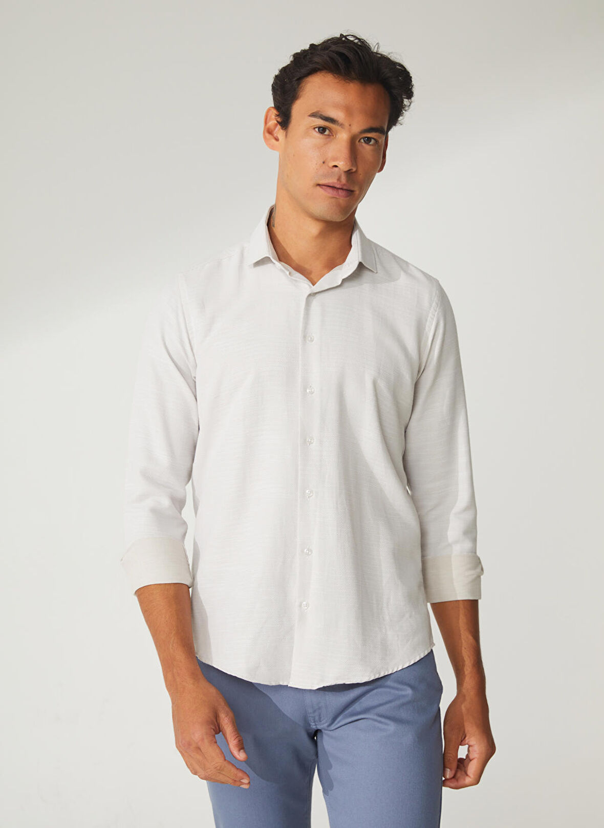 Süvari Köşeli Manşet Slim Kalıp Armürlü Gömlek