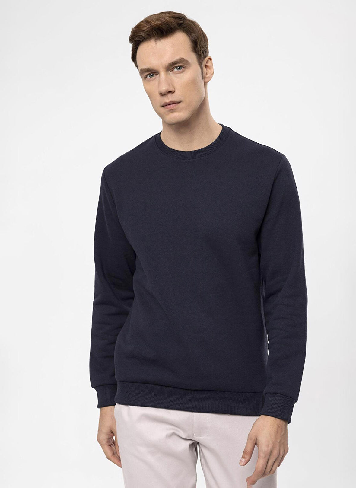 Süvari O Yaka Regular Fit Düz Lacivert Erkek Kazak TR2013700363