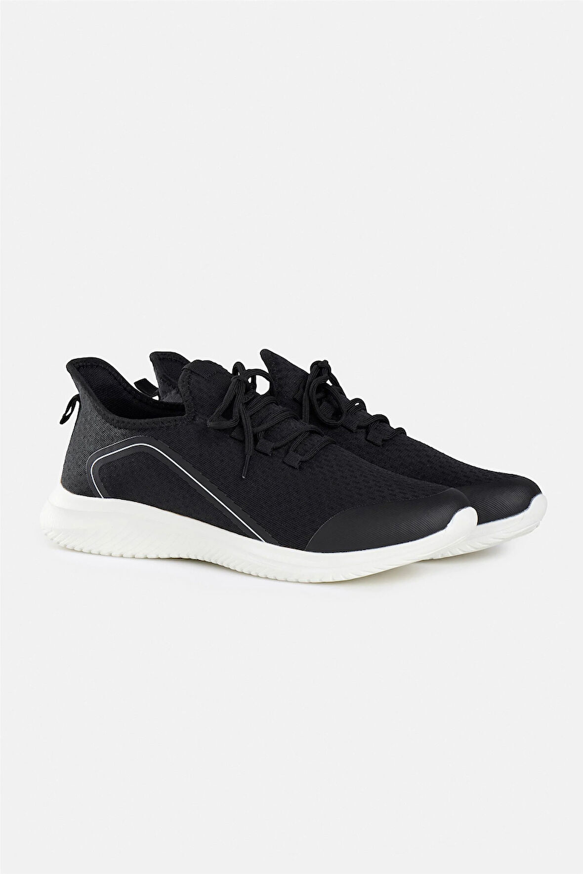 Siyah Sneakers Ayakkabı