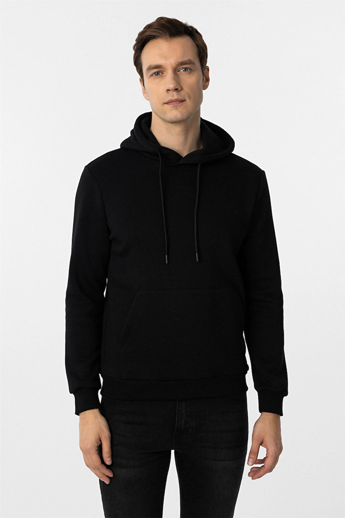 Siyah Regular Düz Kapüşonlu Yaka Sweatshirt