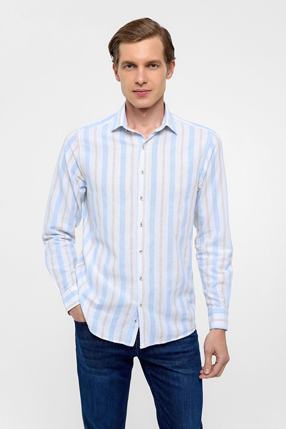Buz Mavi Slim Düz Klasik Yaka Gömlek