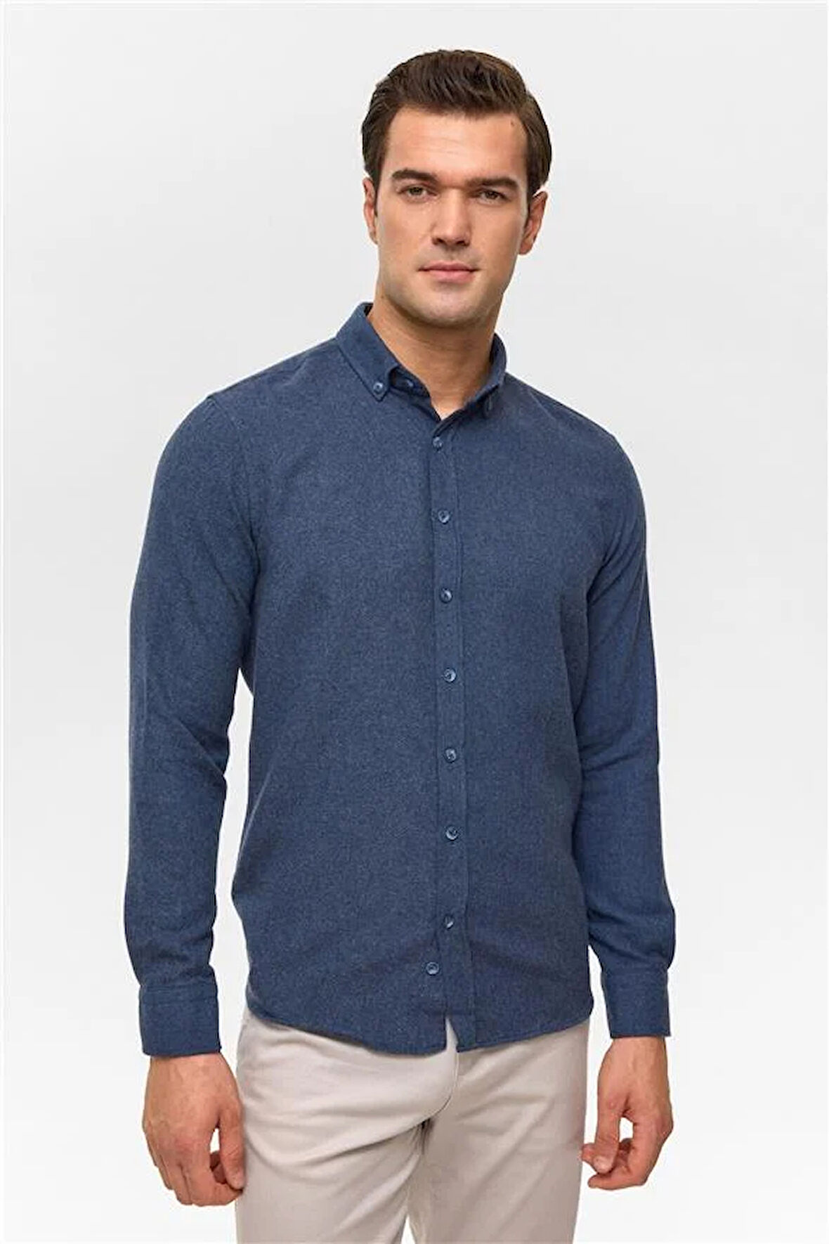 Lacivert Slim Düz Düğmeli Yaka Gömlek