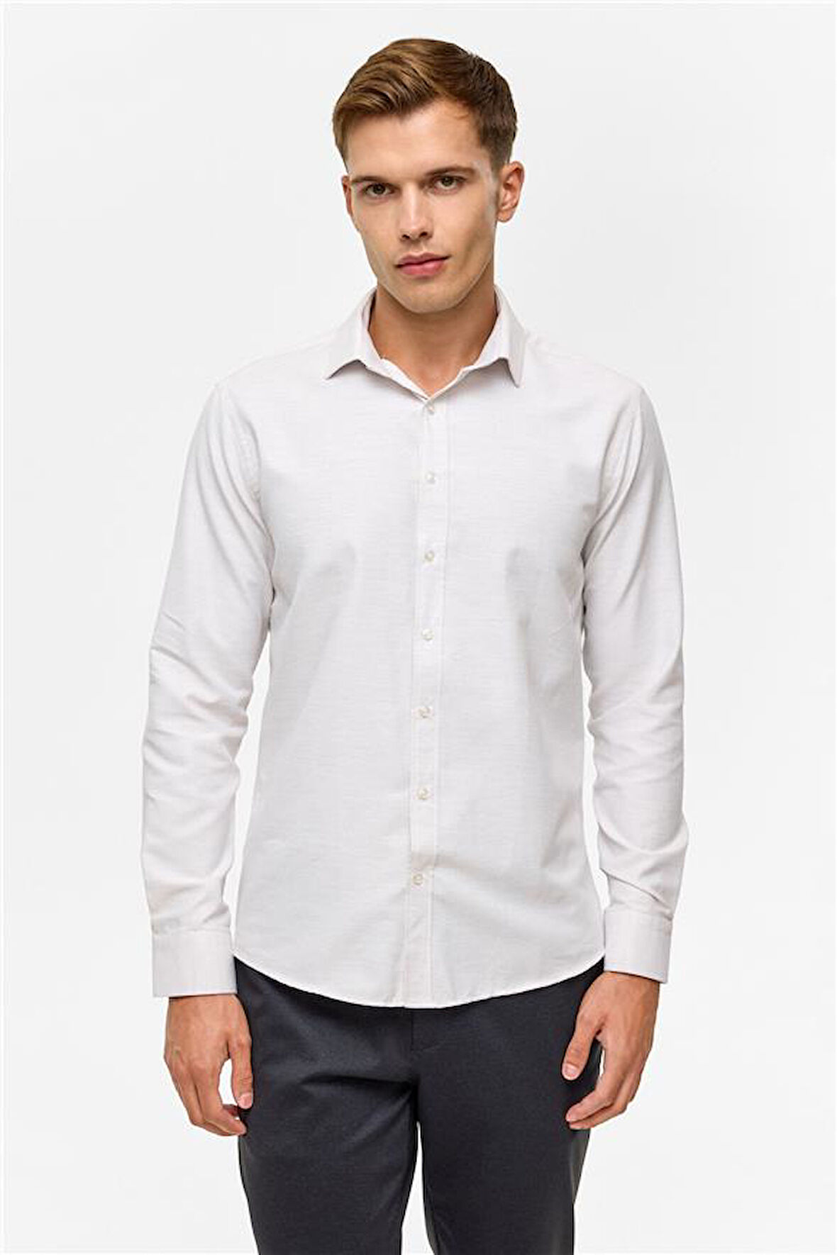 Ekru Slim Desenli Klasik Yaka Gömlek