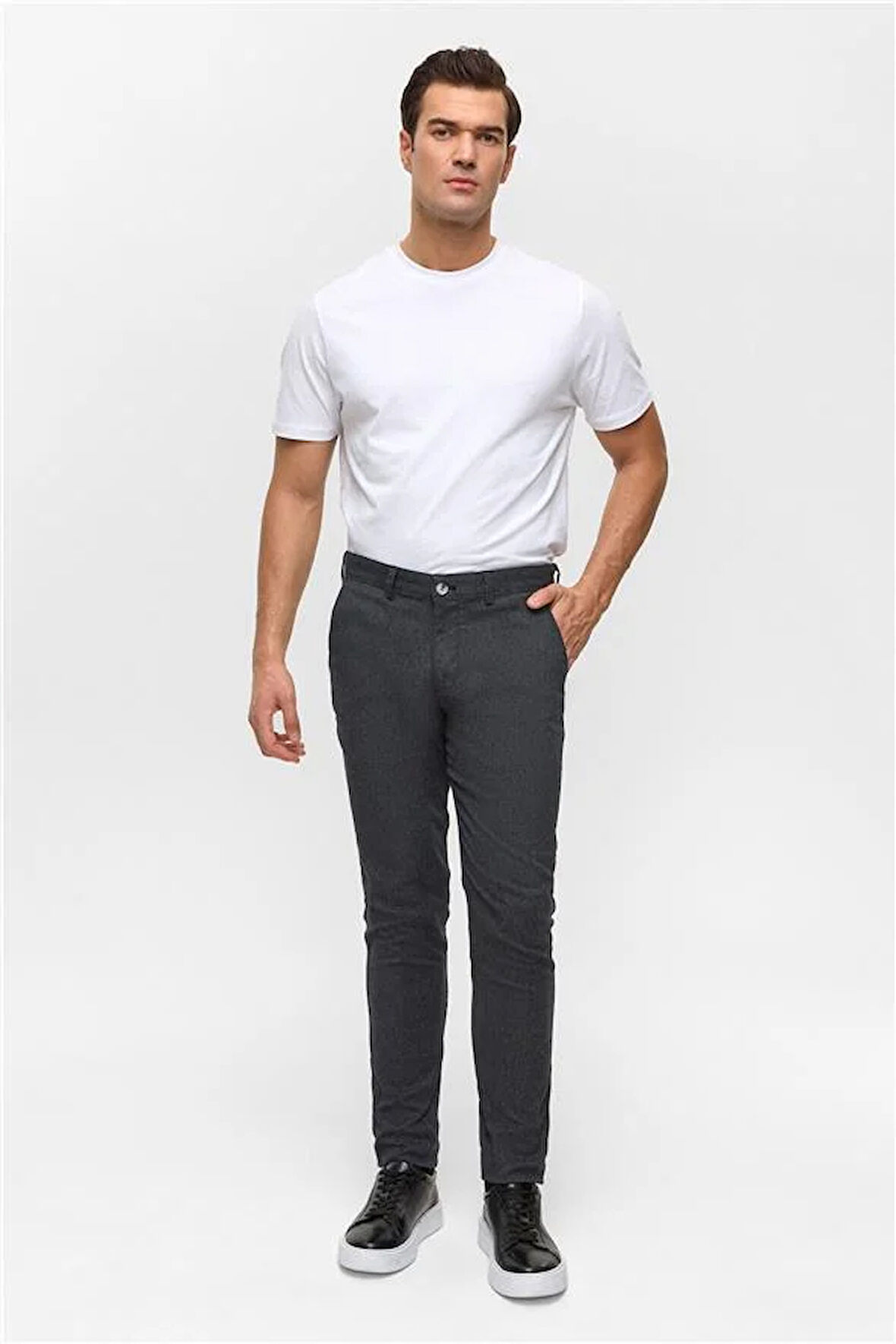 Siyah Slim Armürlü Pantolon