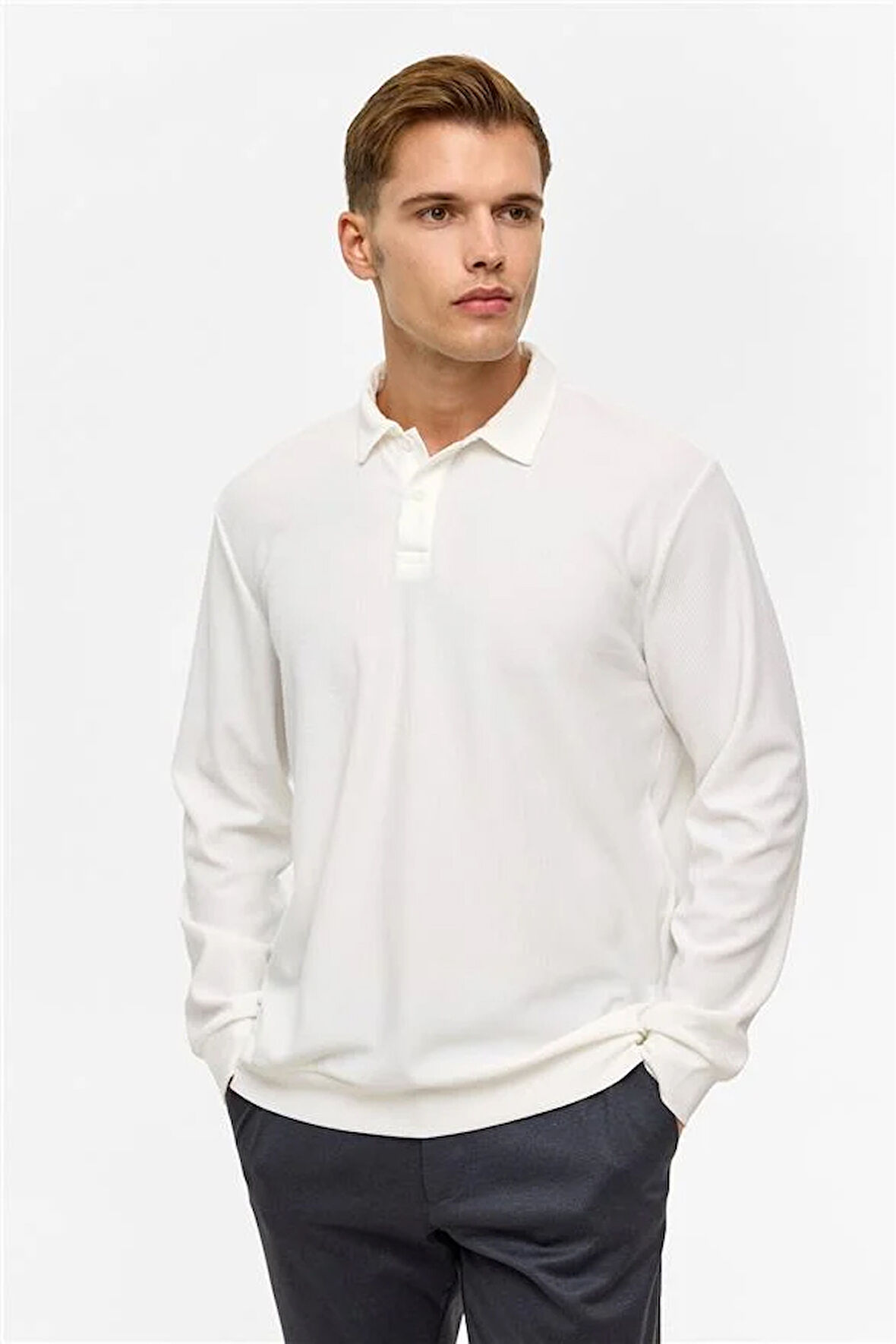 Beyaz Regular Düz Polo Yaka Sweatshirt