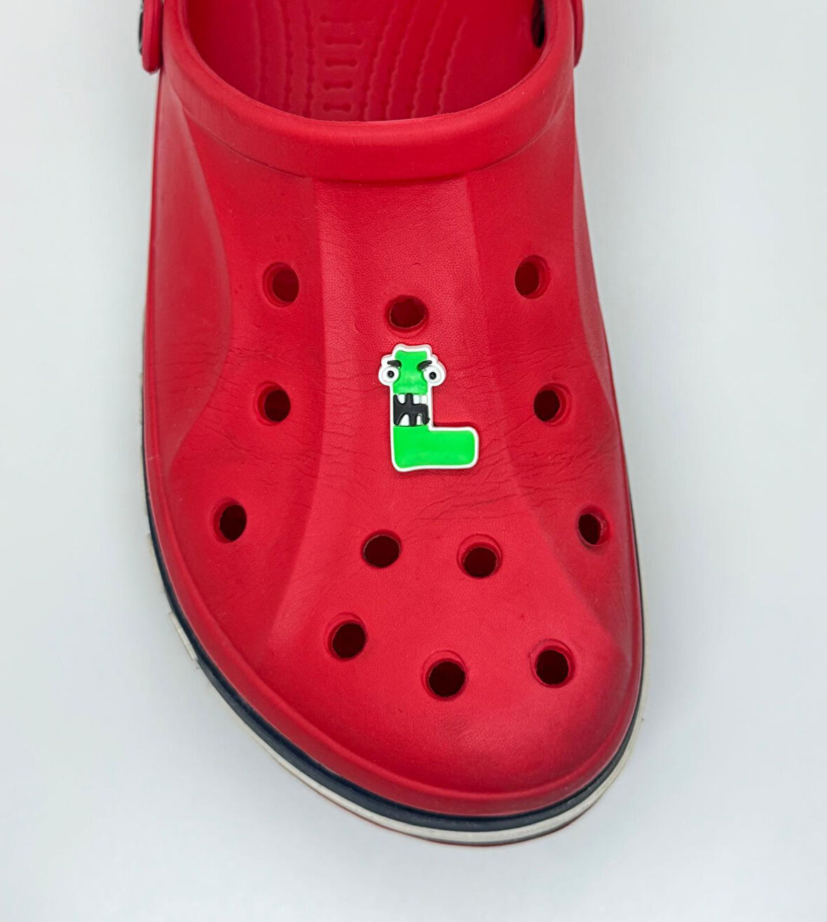 Sempatik L Harfi Temalı Jibbitz CrocsTerlik Süsü
