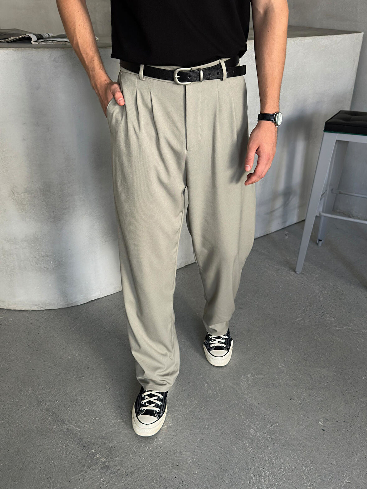 Erkek Pileli Baggy Kalıp Kumaş Pantolon