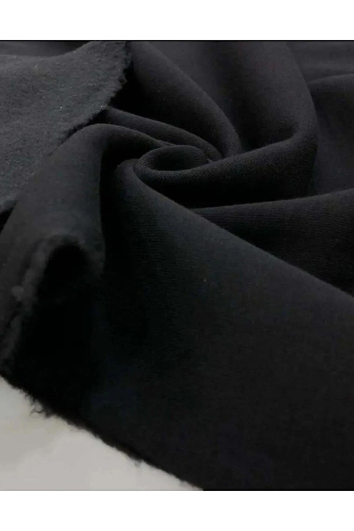 Siyah Üç İplik Şardonlu Kumaş