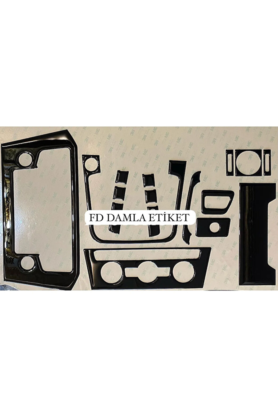 Volkswagen Passat B8 Torpido, Konsol, Trim, Göğüs Kaplama  Set Piano Black Renk Özel Dizayn