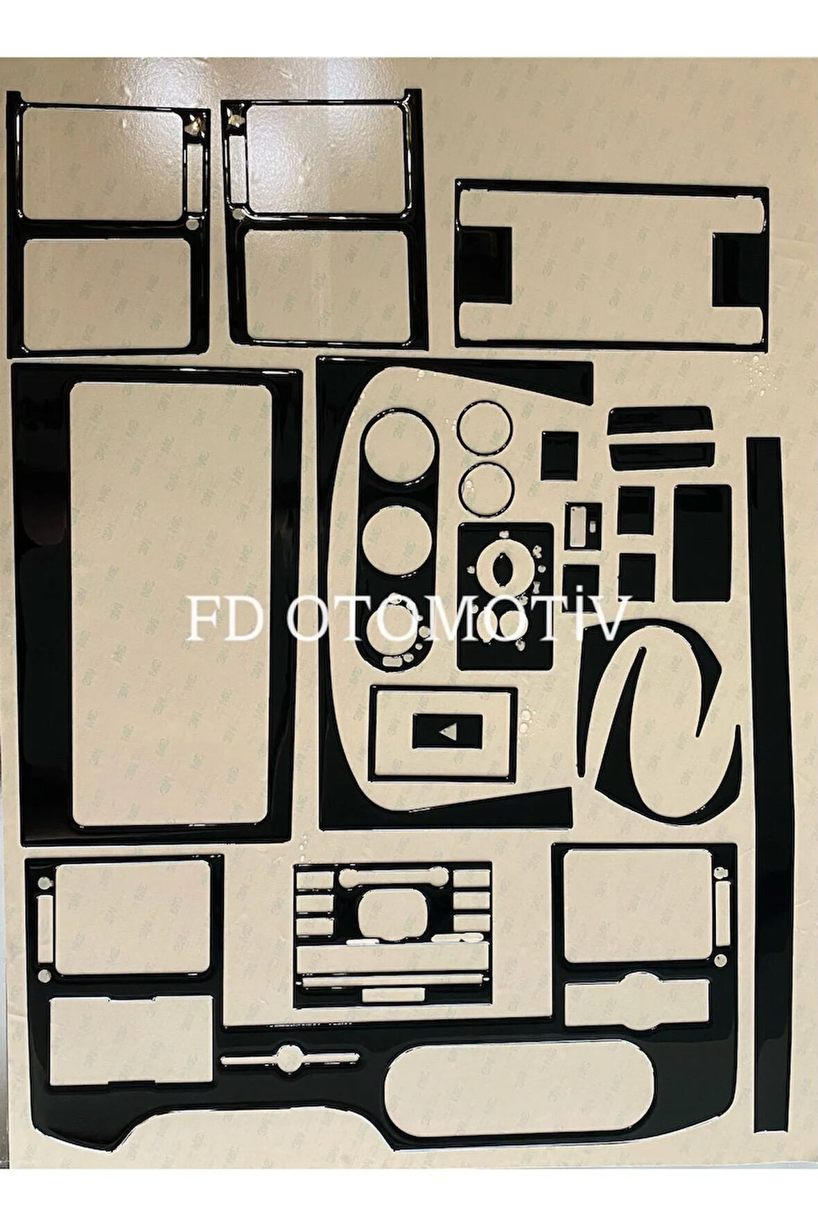Transit 2006-2013 Maun Kaplama Seti Piano Black Renk
