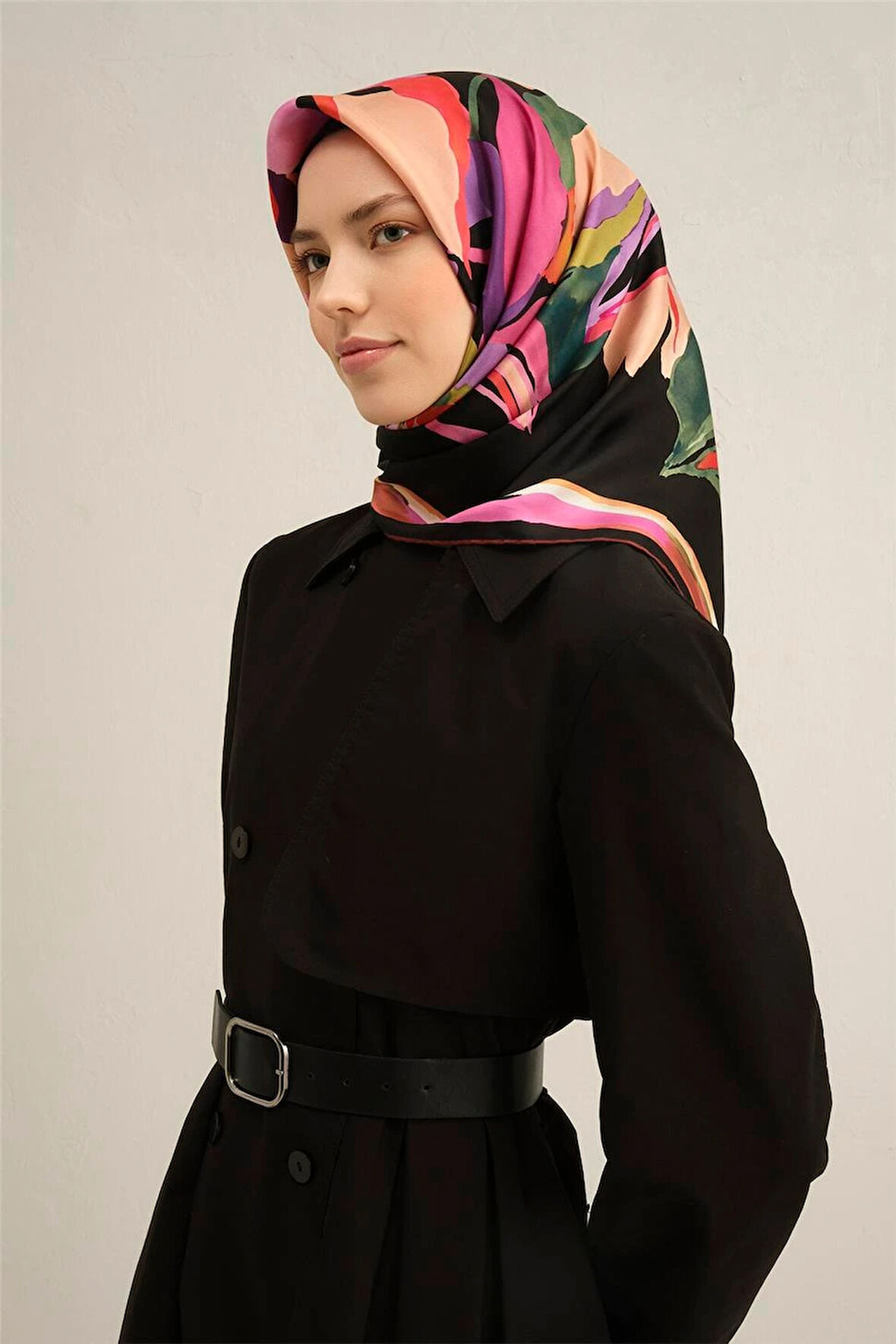 2025  İLKBAHAR - YAZ - DJ SAF İPEK EŞARP  ( SURA)-9340