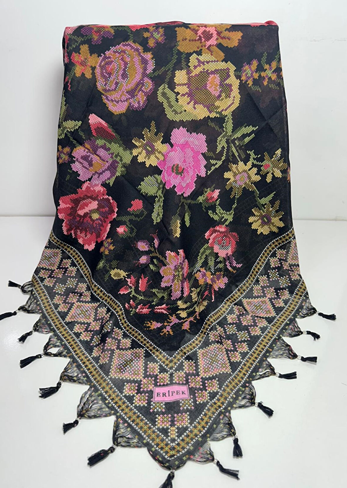 Sökme Boncuklu Pamuk Yazma - 05496