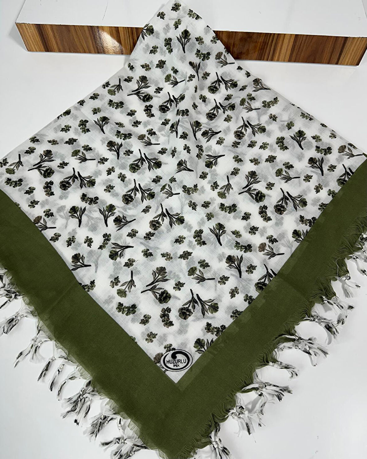 Sökme Boncuklu Pamuk Yazma - 05646