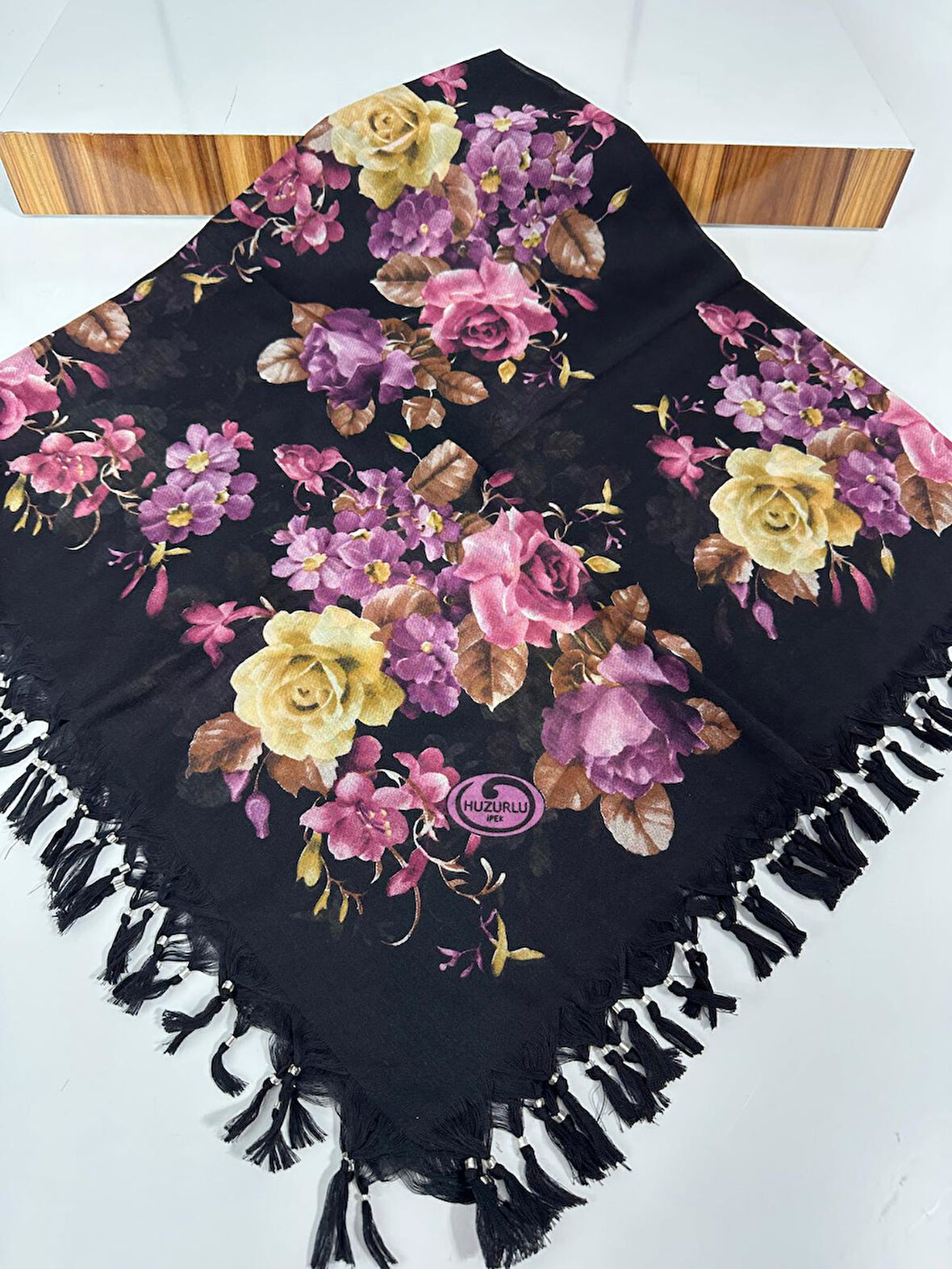 Sökme Boncuklu Pamuk Yazma - 05648