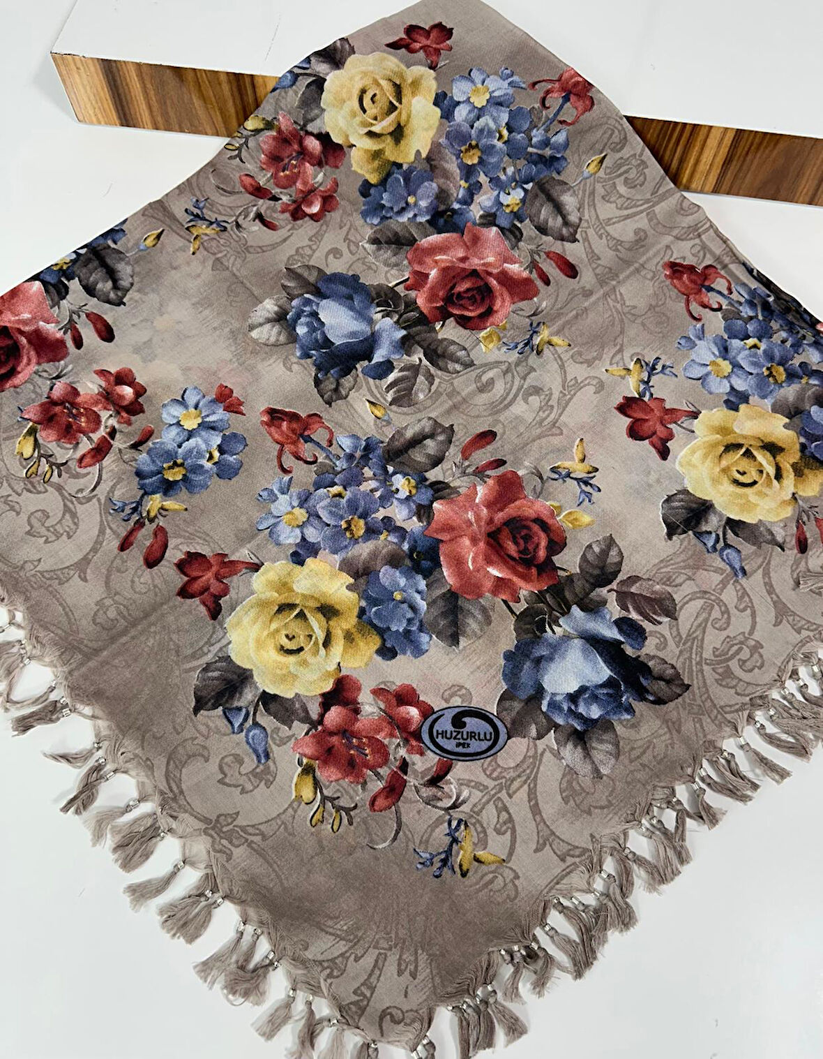 Sökme Boncuklu Pamuk Yazma - 05649