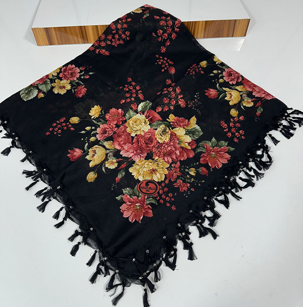 Sökme Boncuklu Pamuk Yazma - 05651