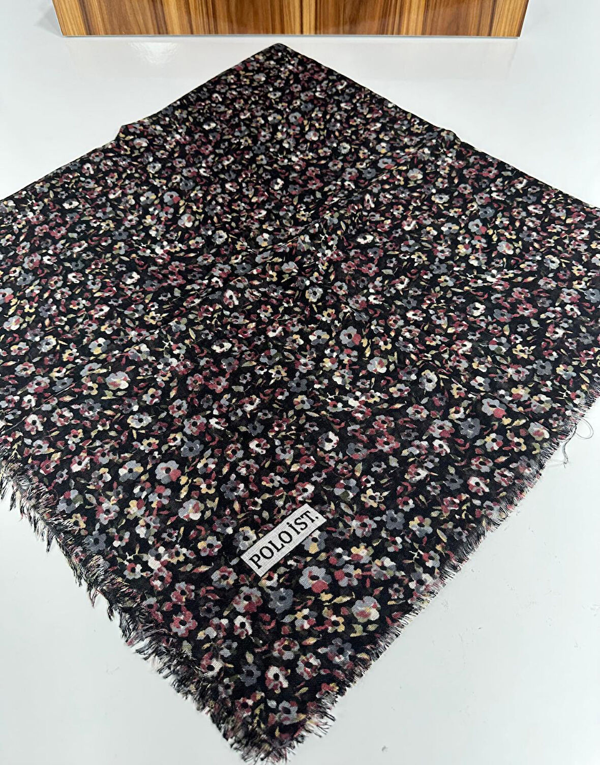 Desenli Flamalı Keten Eşarp- 05652