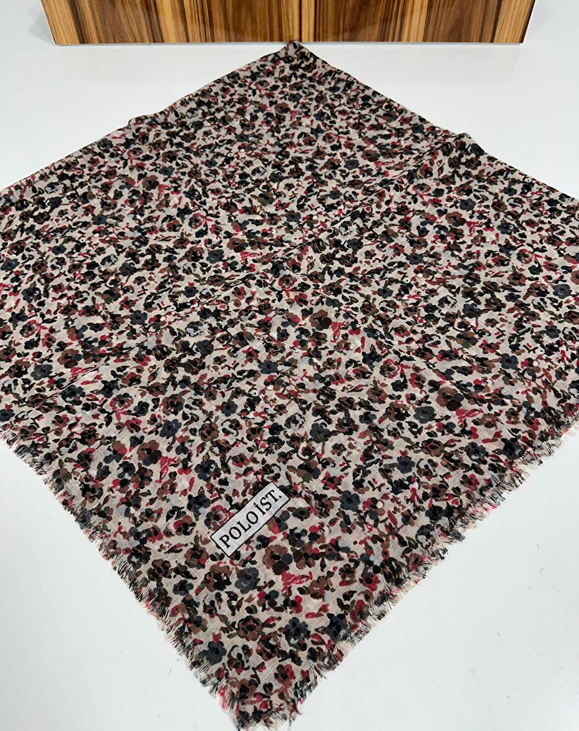 Desenli Flamalı Keten Eşarp- 05652