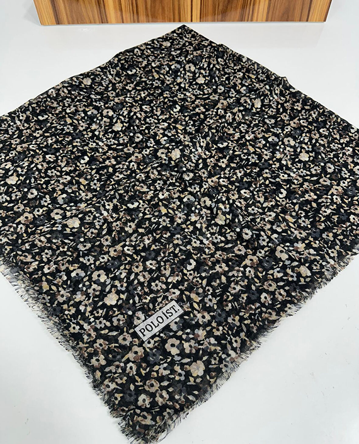 Desenli Flamalı Keten Eşarp- 05653