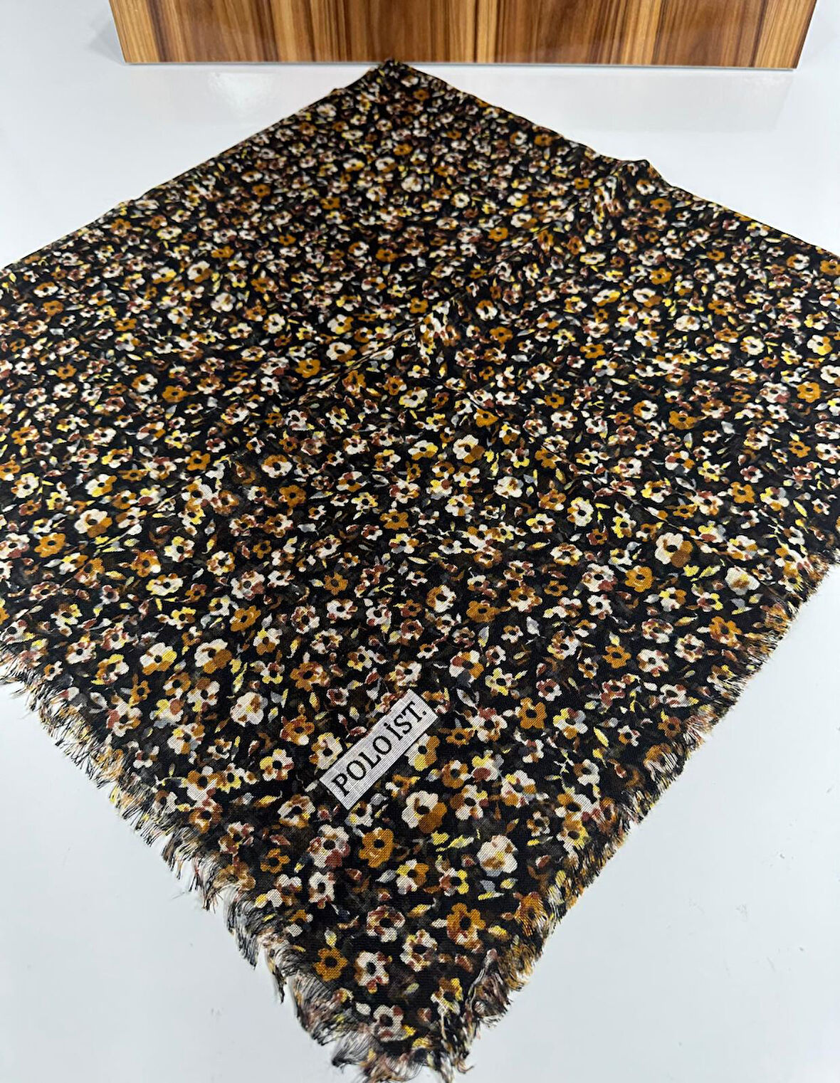 Desenli Flamalı Keten Eşarp- 05653