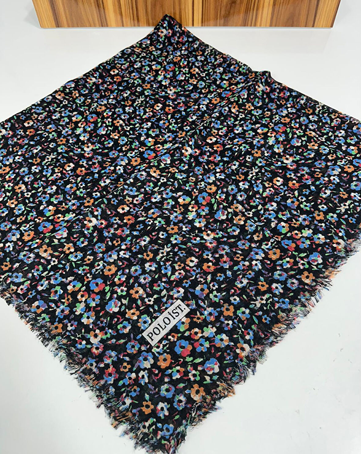 Desenli Flamalı Keten Eşarp- 05653