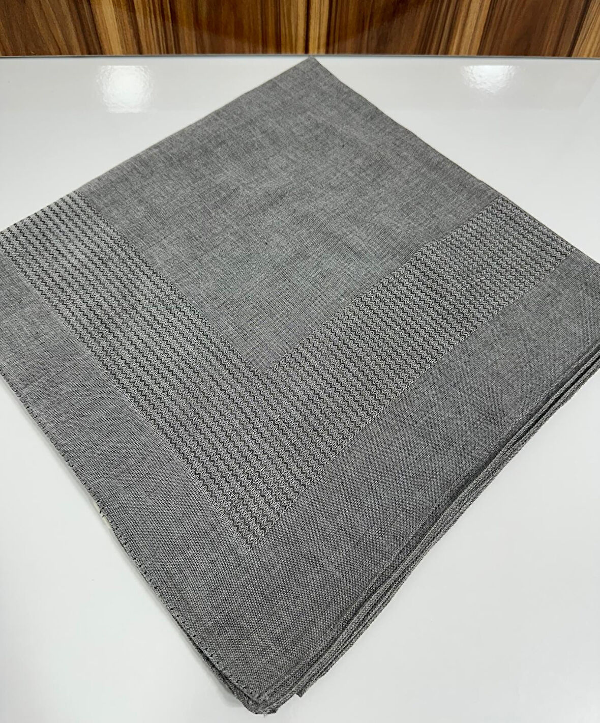 Büyük Boy Pano Pamuk Eşarp- 120 x 120 - 5656