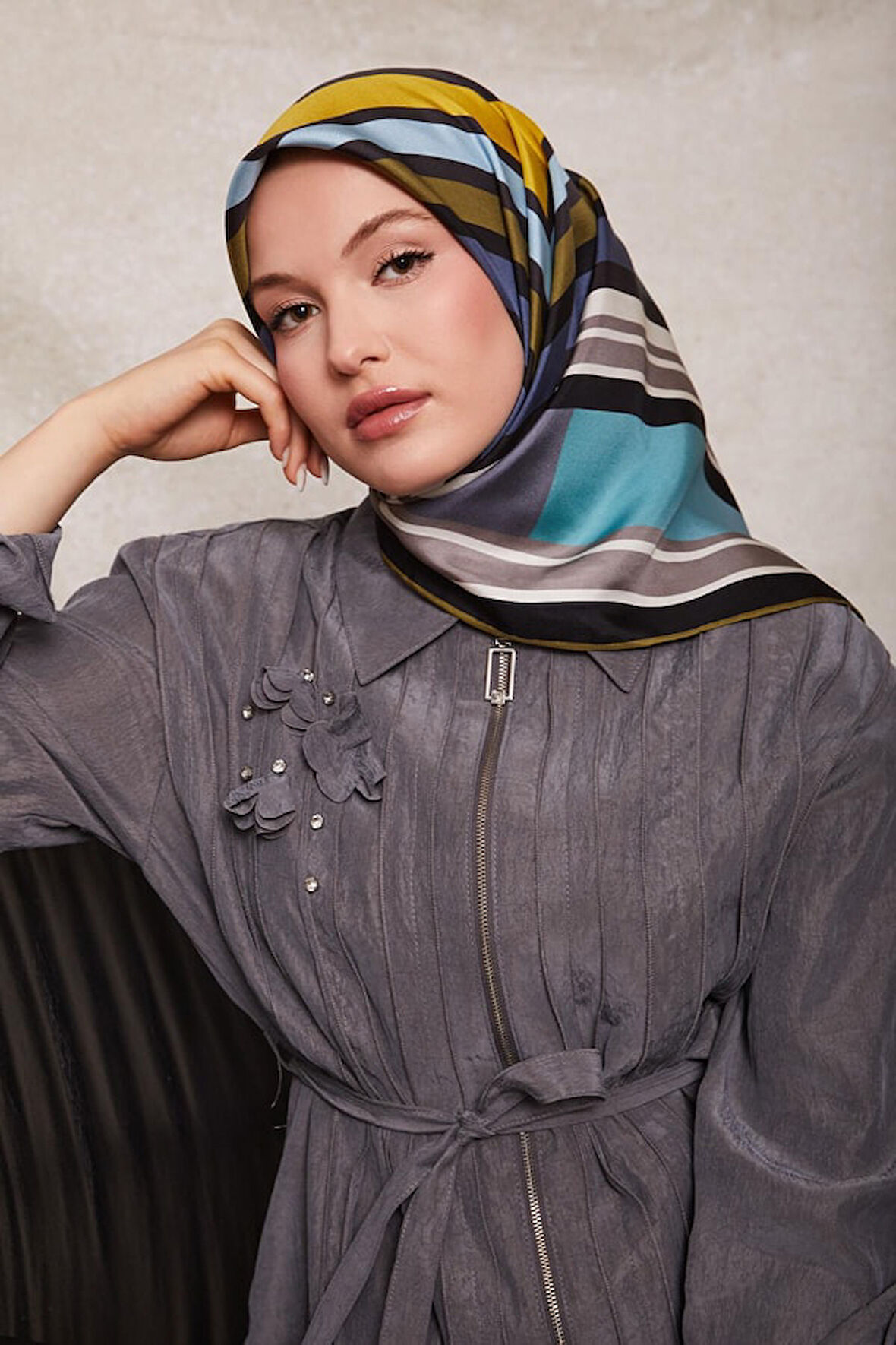 Kare Desenli Twill İpek Eşarp-0920