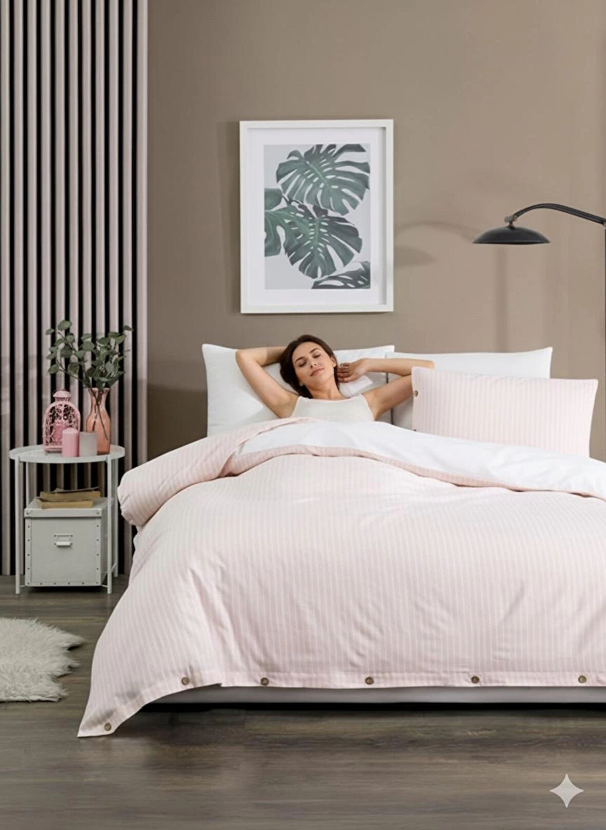 Çift Kişilik %100 Pamuk Ranforce Düğmeli Nevresim Takımı – Lastikli Çarşaflı 200x220 cm Krem