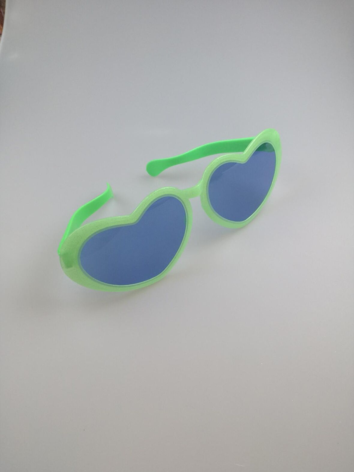 PARTİ GÖZLÜĞÜ BÜYÜK KALP YEŞİL