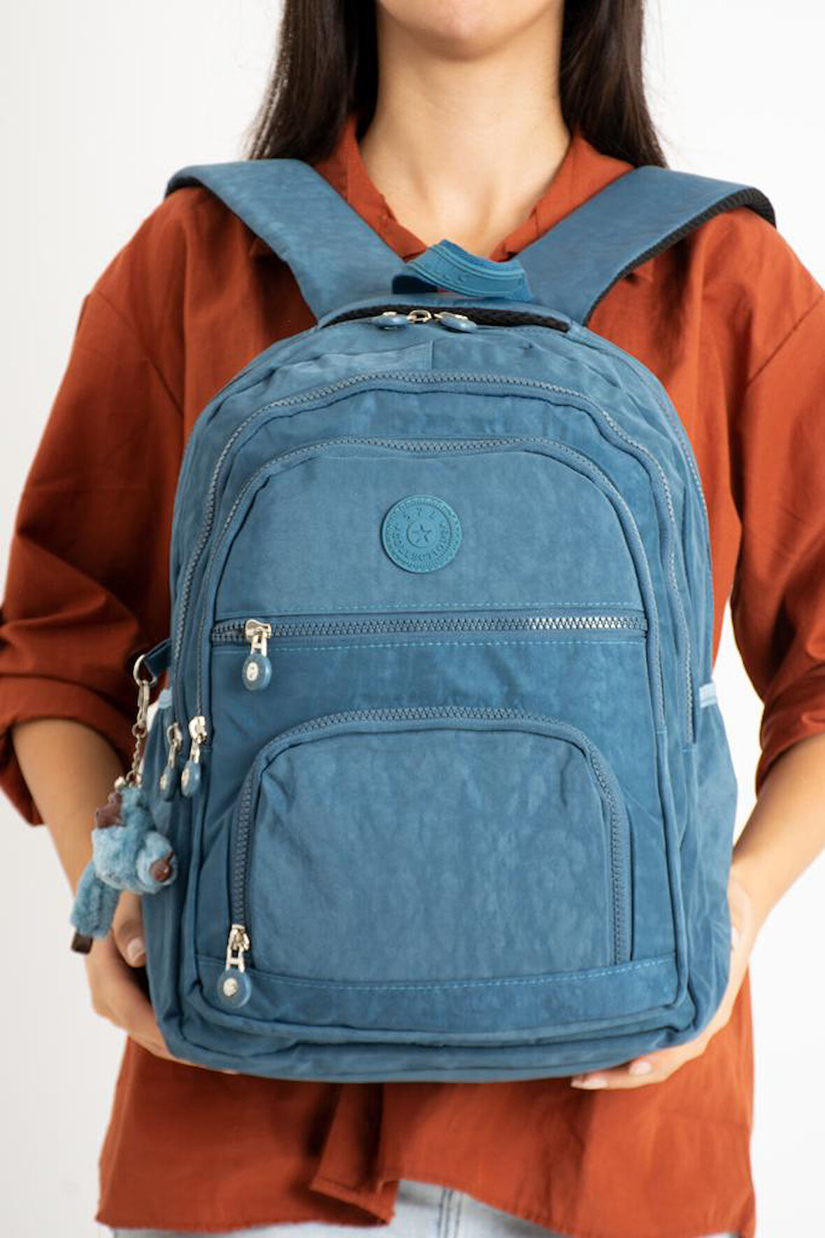 Kadın Sırt Çantası Orta Boy Günlük Kullanım İçin İdeal Okul Çantası 40*30 Cm Hafif Bayan Çanta
