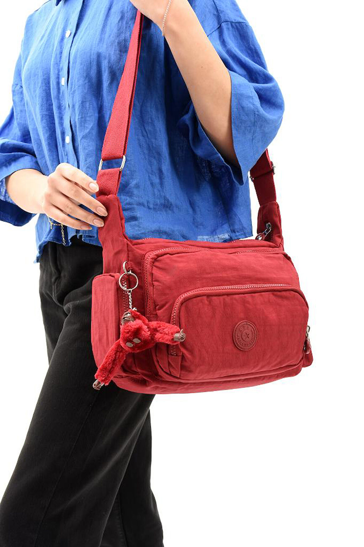 Klinkır Kumaş Kadın Postacı Omuz Çantası Çapraz Askılı Çok Cepli Su İtici Kumaş 30*20 Cm