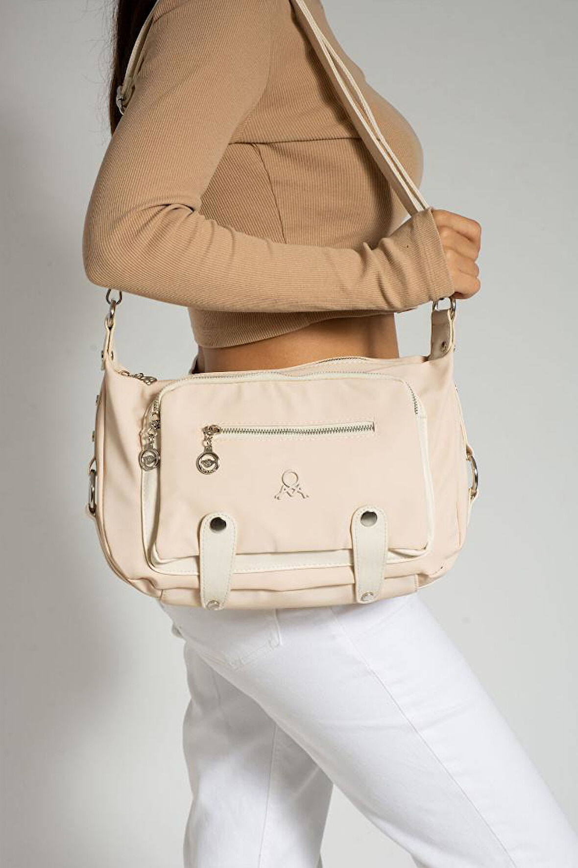 Kadın Postacı Çanta Çapraz Askılı Suni Deri Omuz Çantası 32*22 Cm Vegan Deri Mega Çanta