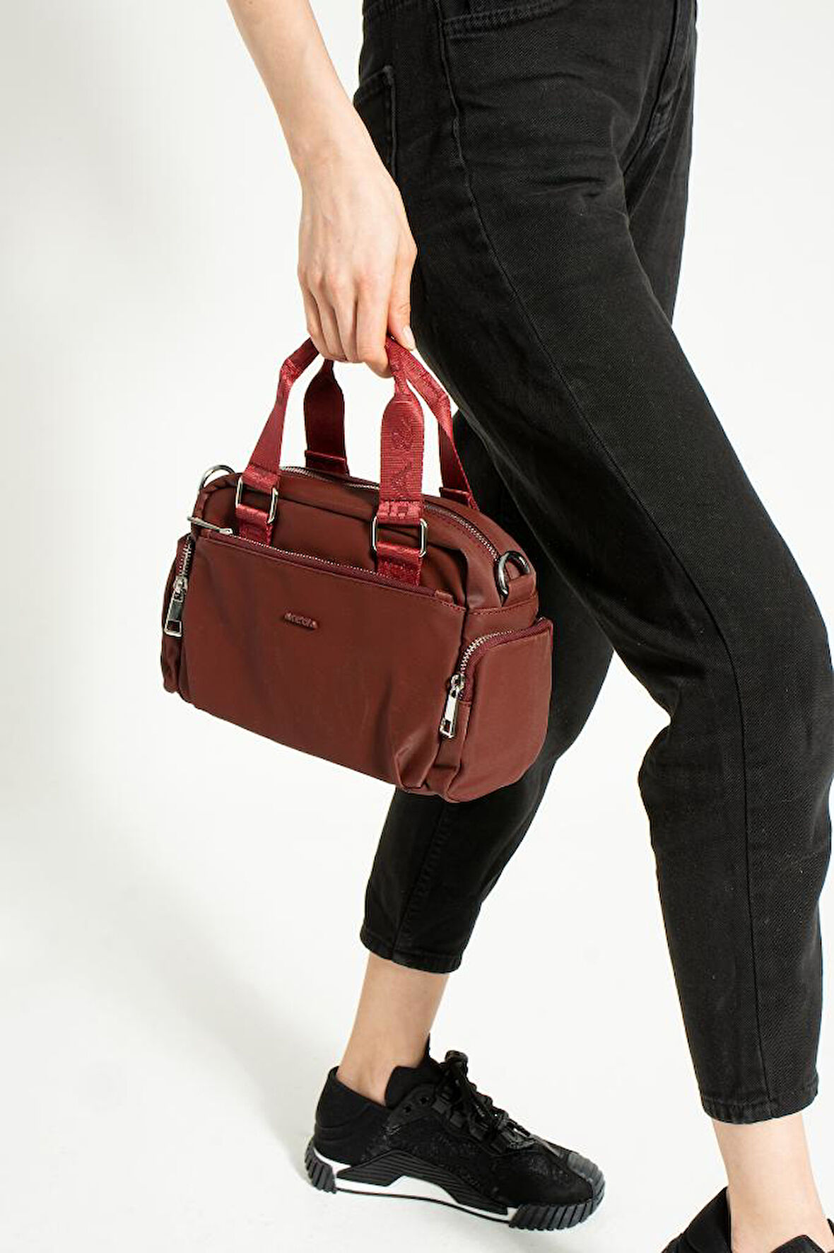 Kadın Omuz Çantası 32*22 Cm Çapraz Askılı Postacı Çanta Mega Bag Saten Kumaş Kol Çantası