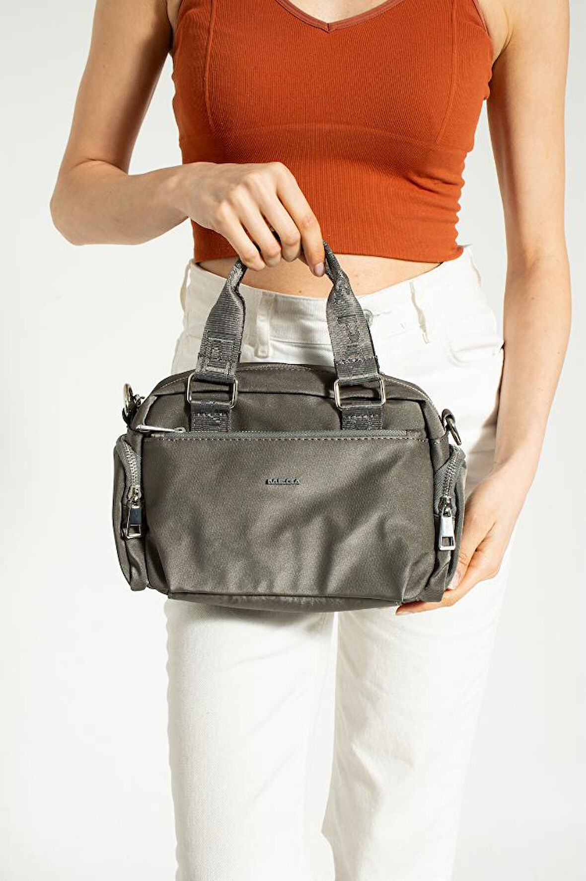 Kadın Omuz Çantası 32*22 Cm Çapraz Askılı Postacı Çanta Mega Bag Saten Kumaş Kol Çantası