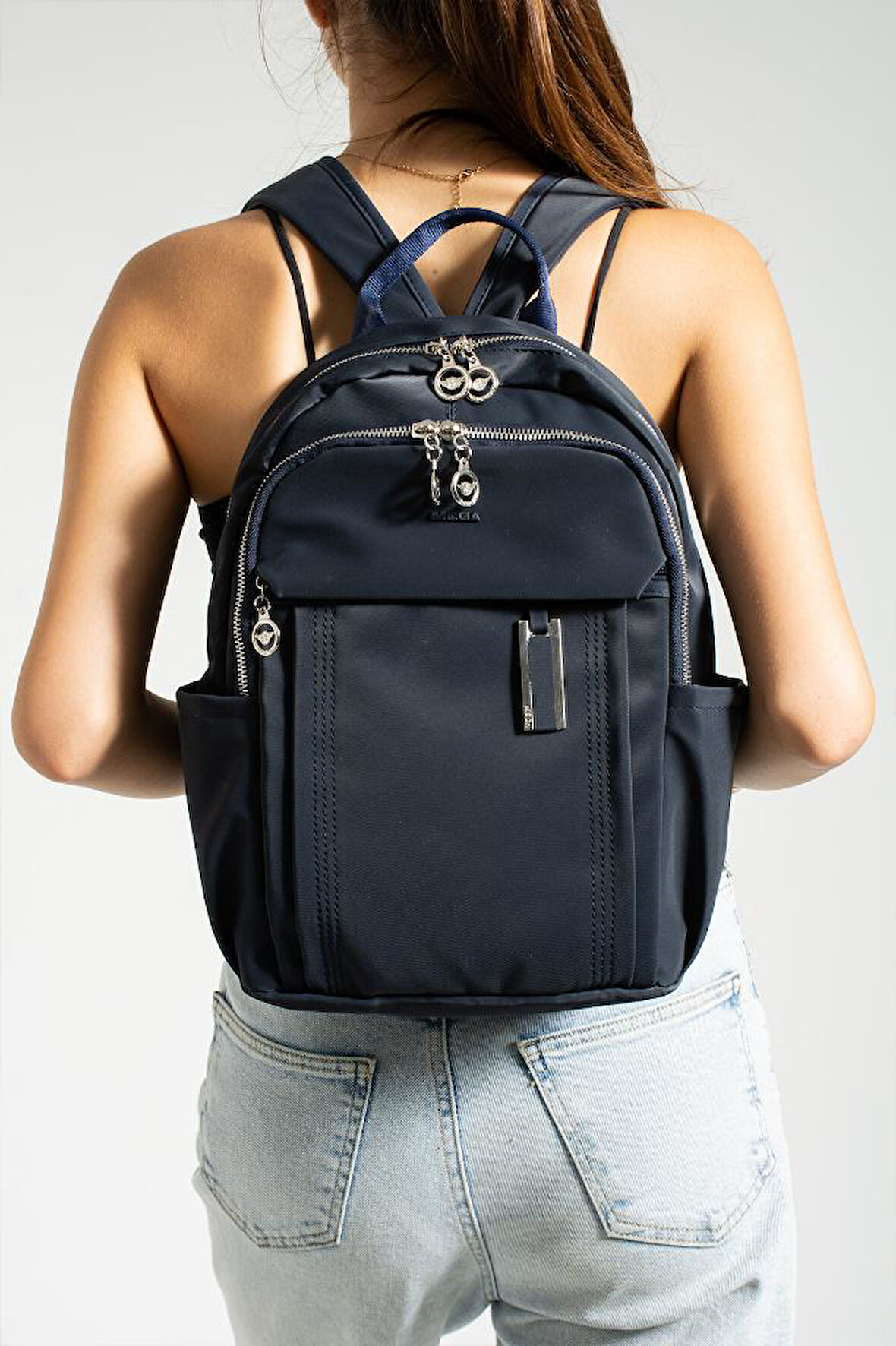 Saten Kumaş Kadın Sırt Çantası 38*28 Cm Yağmur İtici Kumaş Mega Bag Günlük Kullanıma Uygun