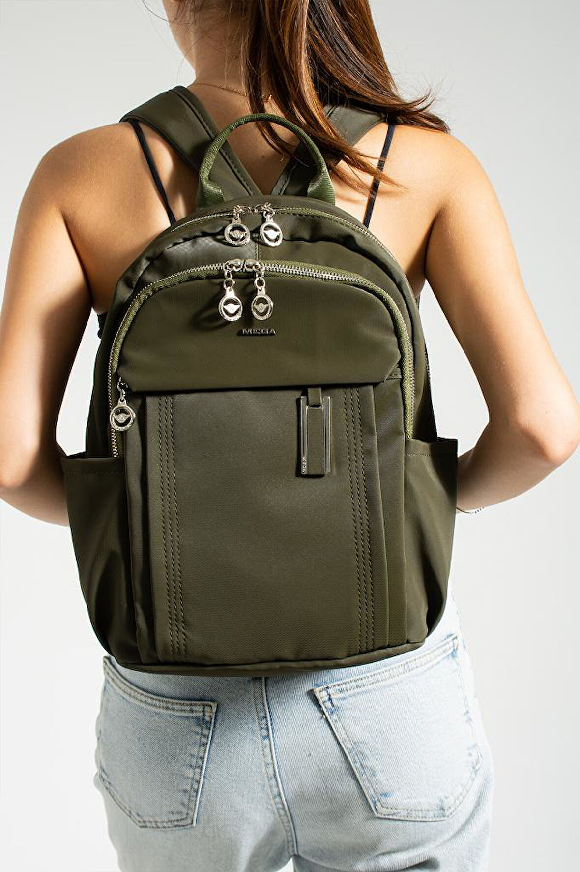 Saten Kumaş Kadın Sırt Çantası 38*28 Cm Yağmur İtici Kumaş Mega Bag Günlük Kullanıma Uygun