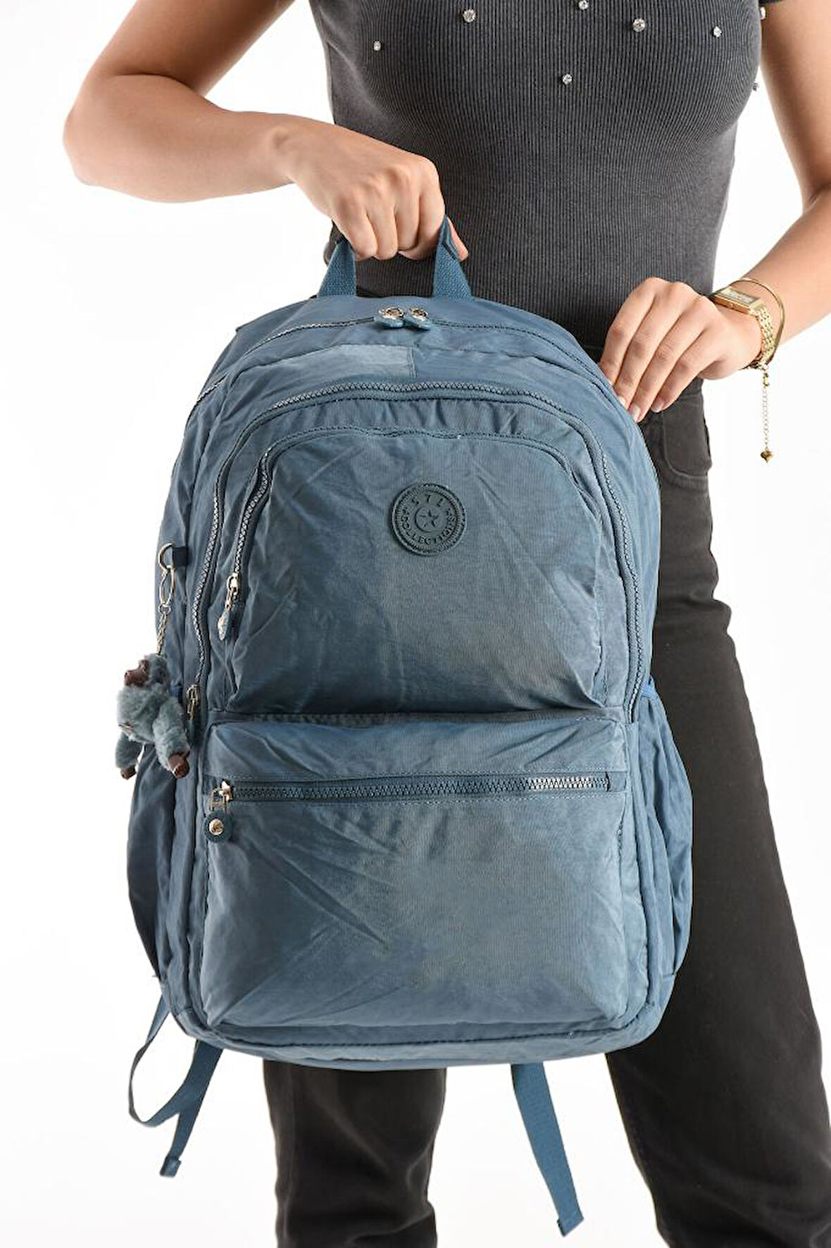Unisex Kadın Sırt Çantası Gümlük Kullanıma Uygun Büyük Boy Seyahat Çantası 43*30 Cm Okul Çantası