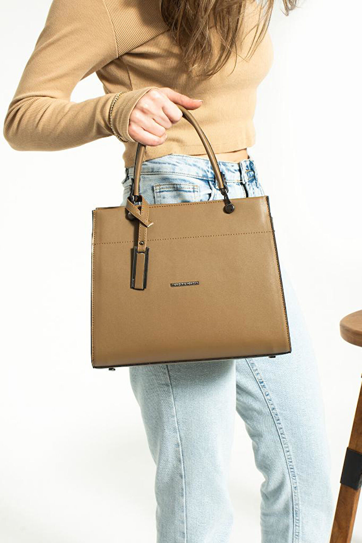  Business Kol Çantası Kadın Omuz Çantası 30*25 Cm Kutu Model Çapraz Askılı Postacı Çanta Mega Çanta